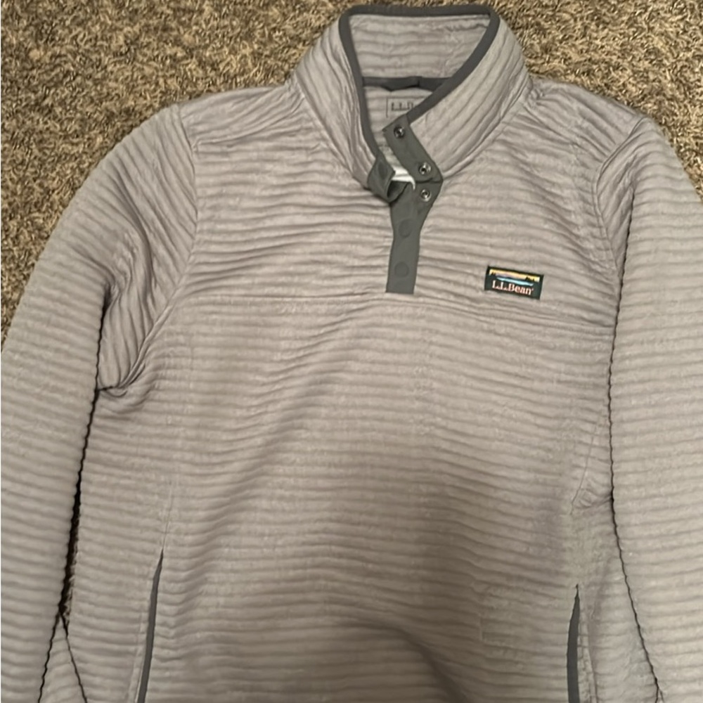 L.L. Bean Gray Pullover Fleece